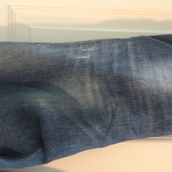 Kut from the Kloth Catherine Boyfriend 10 distressed - Picture 6 of 13